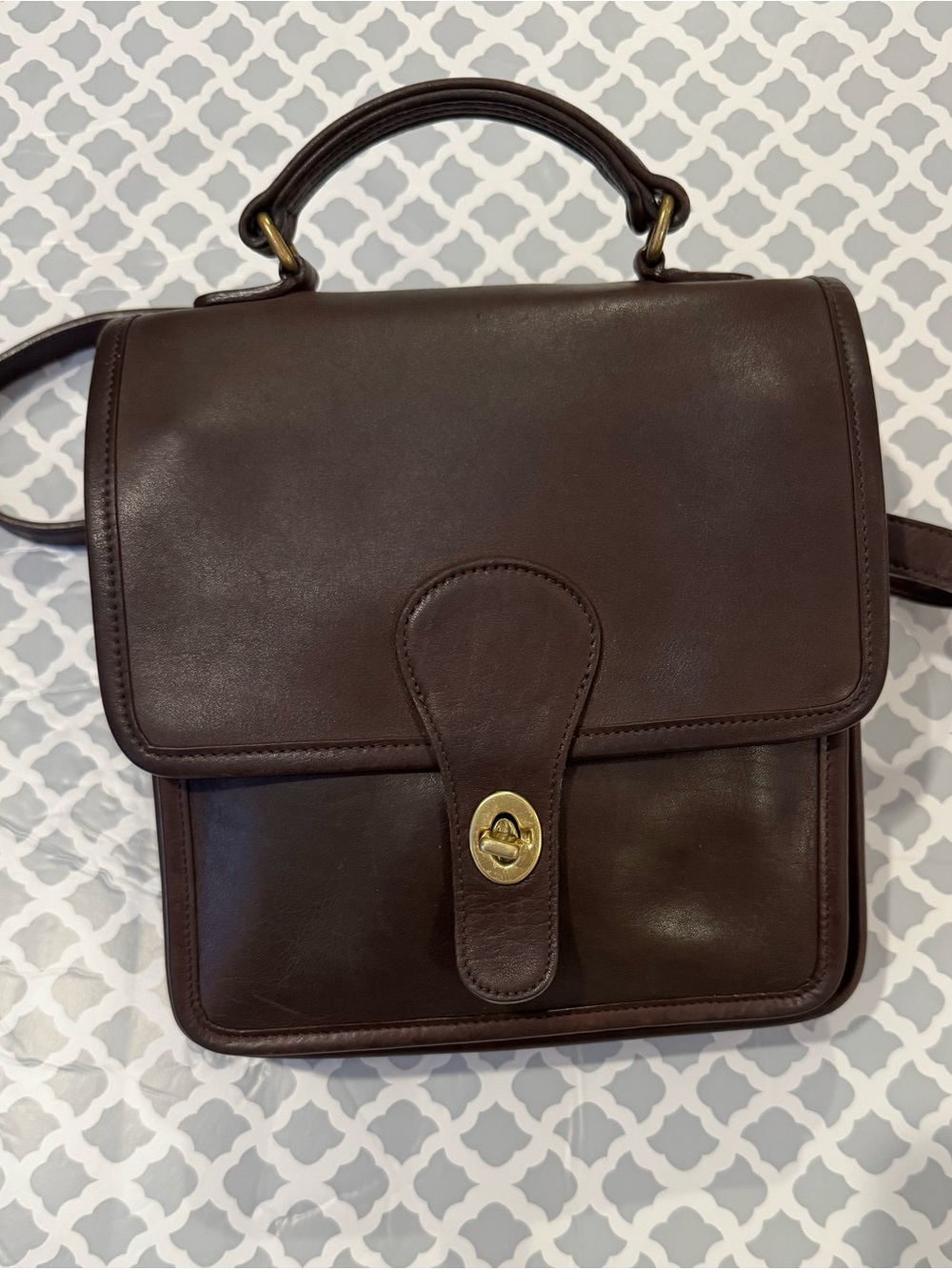 Coach 1990’s Station Bag EUC - Picture 2 of 7